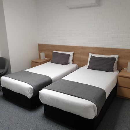 Twofold Bay Motor Inn Eden Bagian luar foto